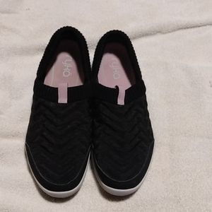 Ryka black quilted Aspen slip on, women’s 11 (wide)